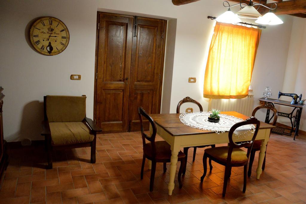 Agriturismo La Collina Villa Massa Martana Habitación foto