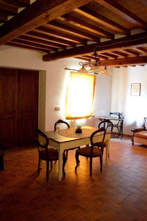 Agriturismo La Collina Villa Massa Martana Habitación foto